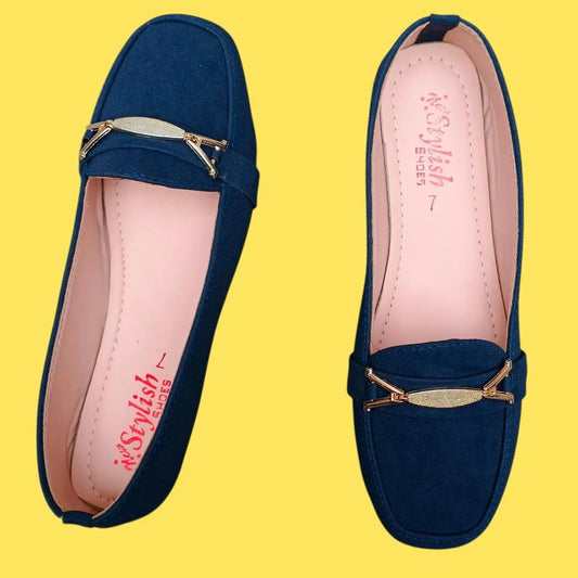 Women Synthetic Leather Blue Flip Flops with Buckle Design