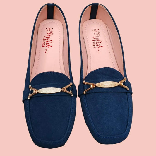 Women Synthetic Leather Blue Flip Flops with Buckle Design